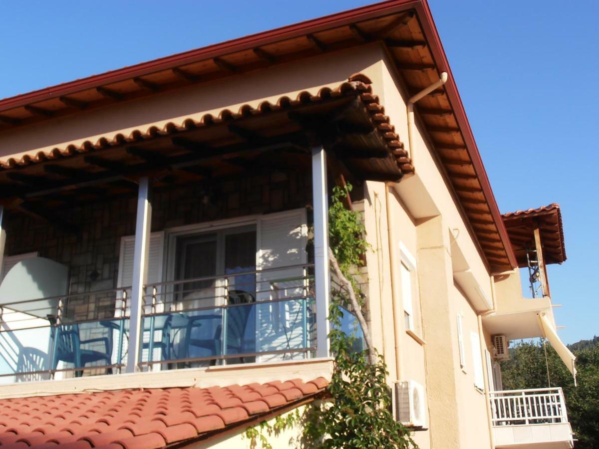 فندق Itamos House فوروفورو المظهر الخارجي الصورة